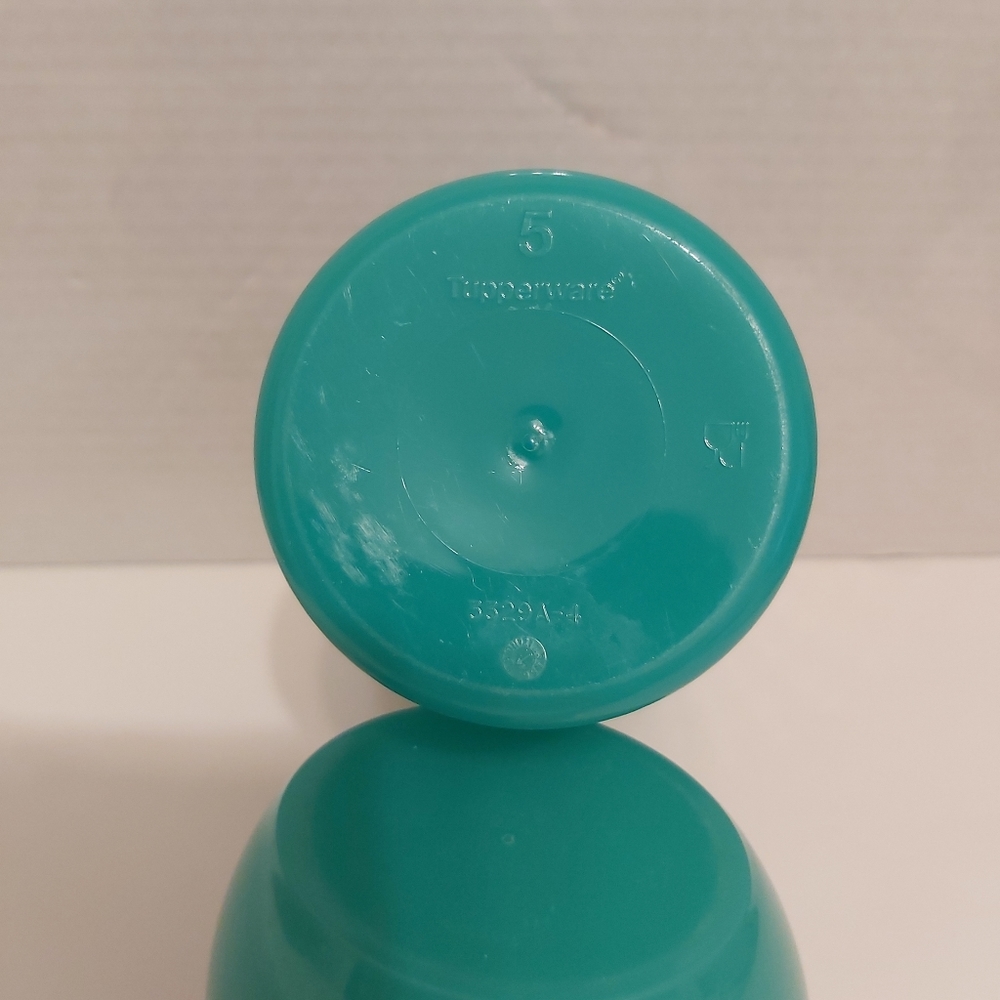 2 article tupperware - Picture 10 of 12